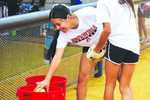 Brownfield softball conducts Black & Red Camp